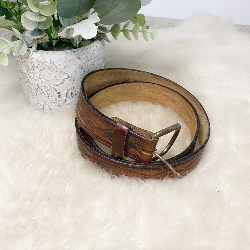 Vintage 100% Leather Embossed Brown Western Belt